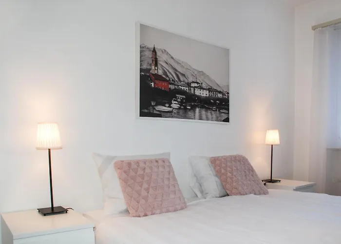 Junior Suite-10 By Interhome Daire